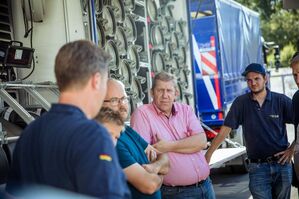 SPD-Bundestagsabgeordneter Andreas Schwarz beim THW Forchheim